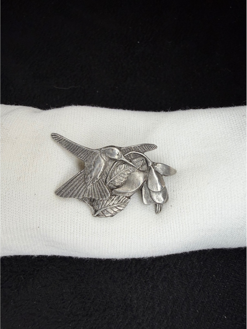 VTG Birds & Blooms 1995 Premiere Edition Pewter Hummingbird Flower Brooch Pin